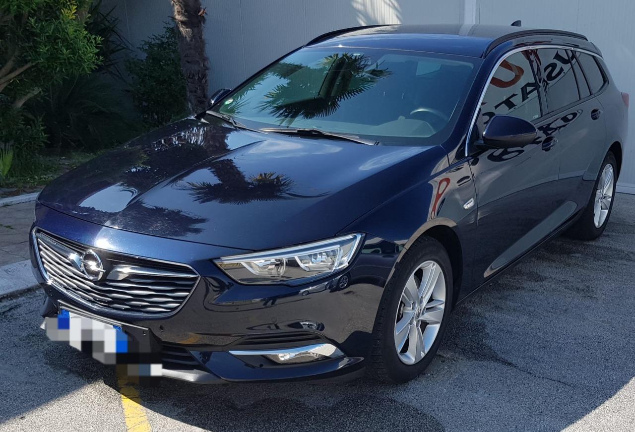 Opel insignia 2018 Used, Provincia di Barletta-Andria-Trani foto