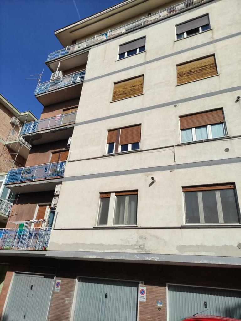 Appartamento Via Filandro Quarantotti 42 Villa Comunale quadrilocale 170mq