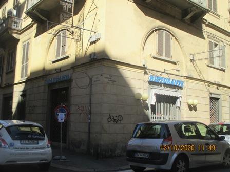 Verkoop Vier kamers, Torino foto