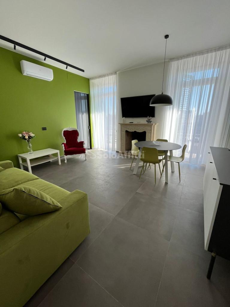 Rent Four rooms, San Benedetto del Tronto foto