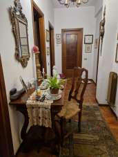 Sale Four rooms, Lucca