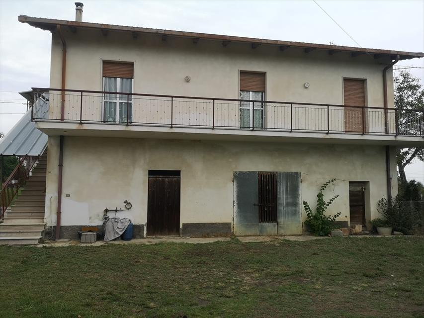 Casa indipendente Via San Vincenzo 31 Periferia trilocale 129mq