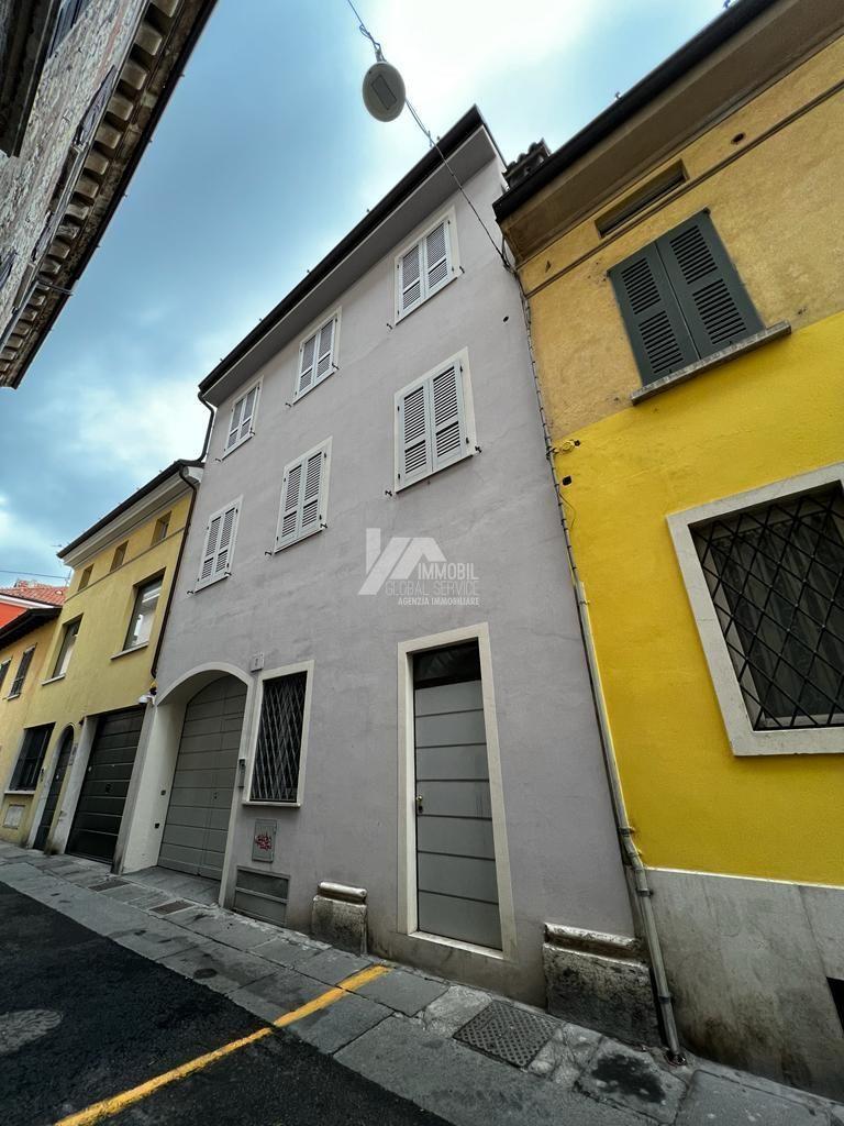 Venda Casas, Brescia foto