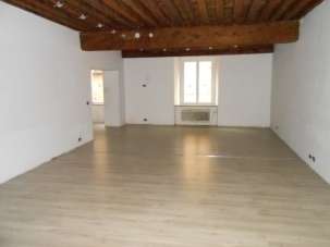 Renta Roomed, Lucca