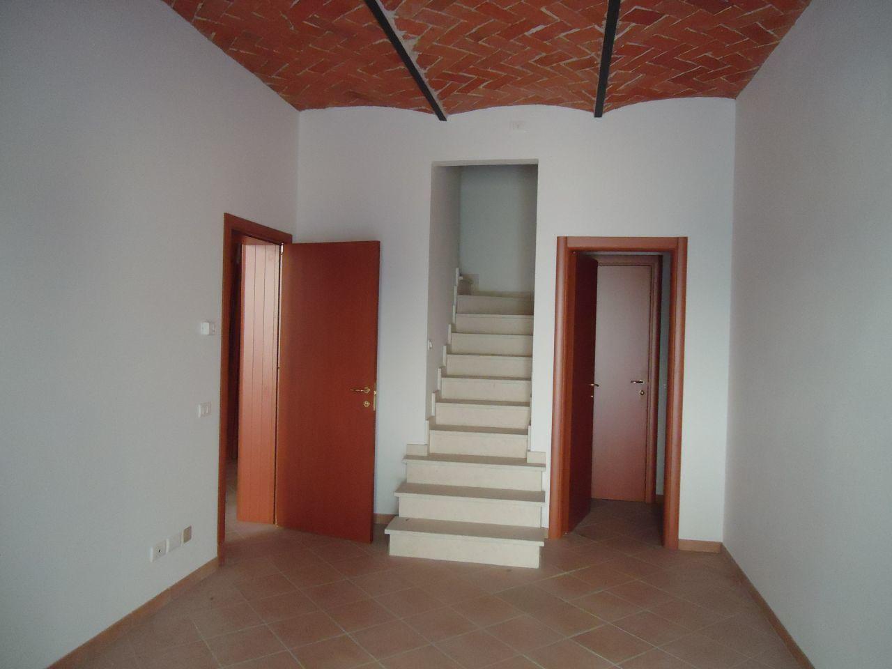Sale Four rooms, Montecatini-Terme foto