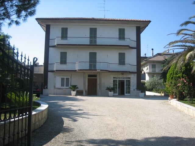 Sale Villa, Spinetoli foto