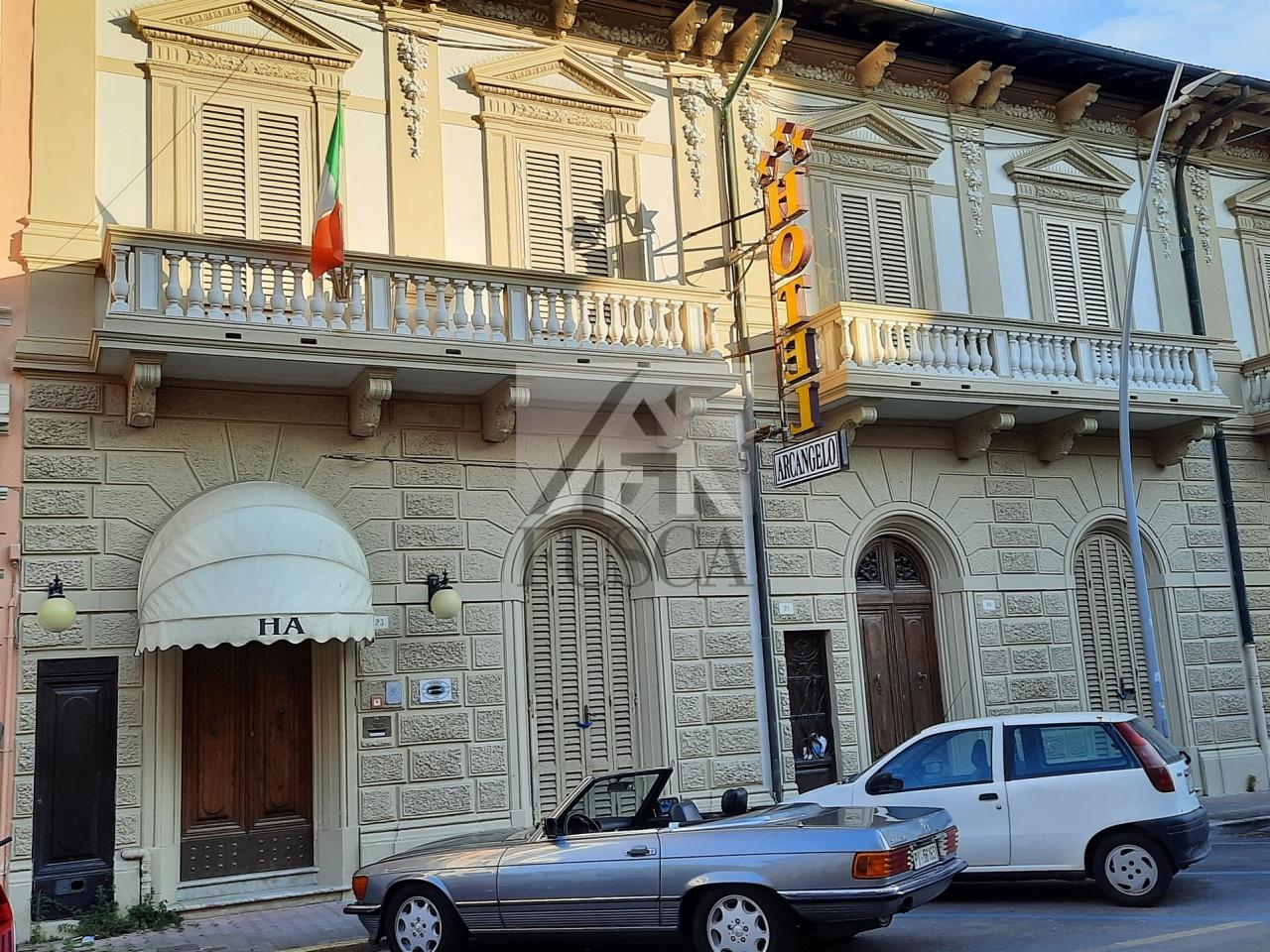 Vendita Palazzo , Viareggio foto