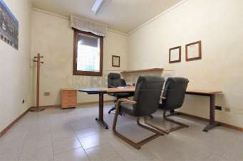 Renta Cuatro habitaciones, Vicenza