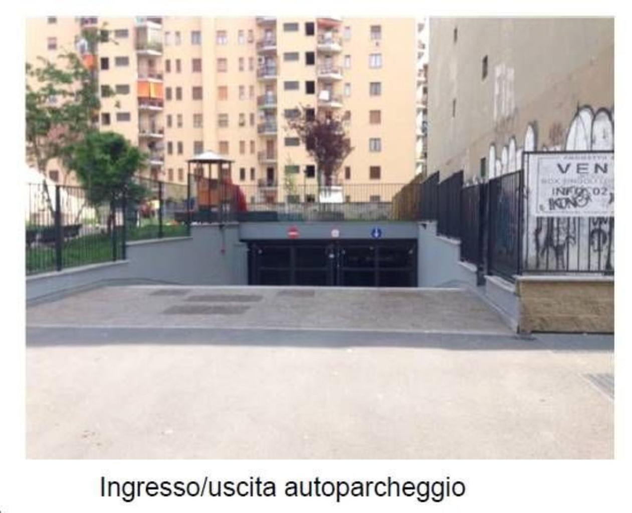 Verkauf Garage und parkplätze, Milano foto