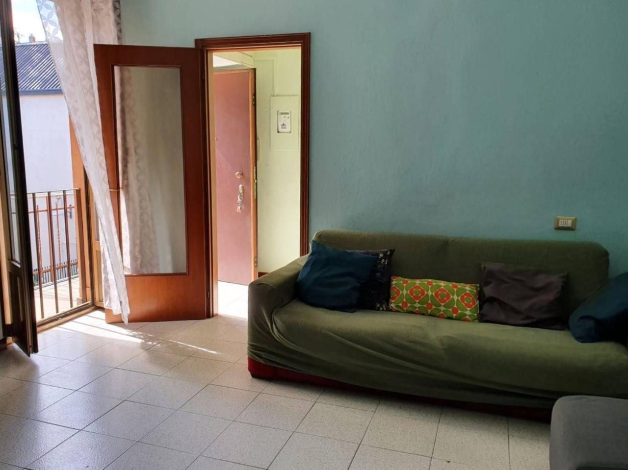 Rent Two rooms, Sesto San Giovanni foto