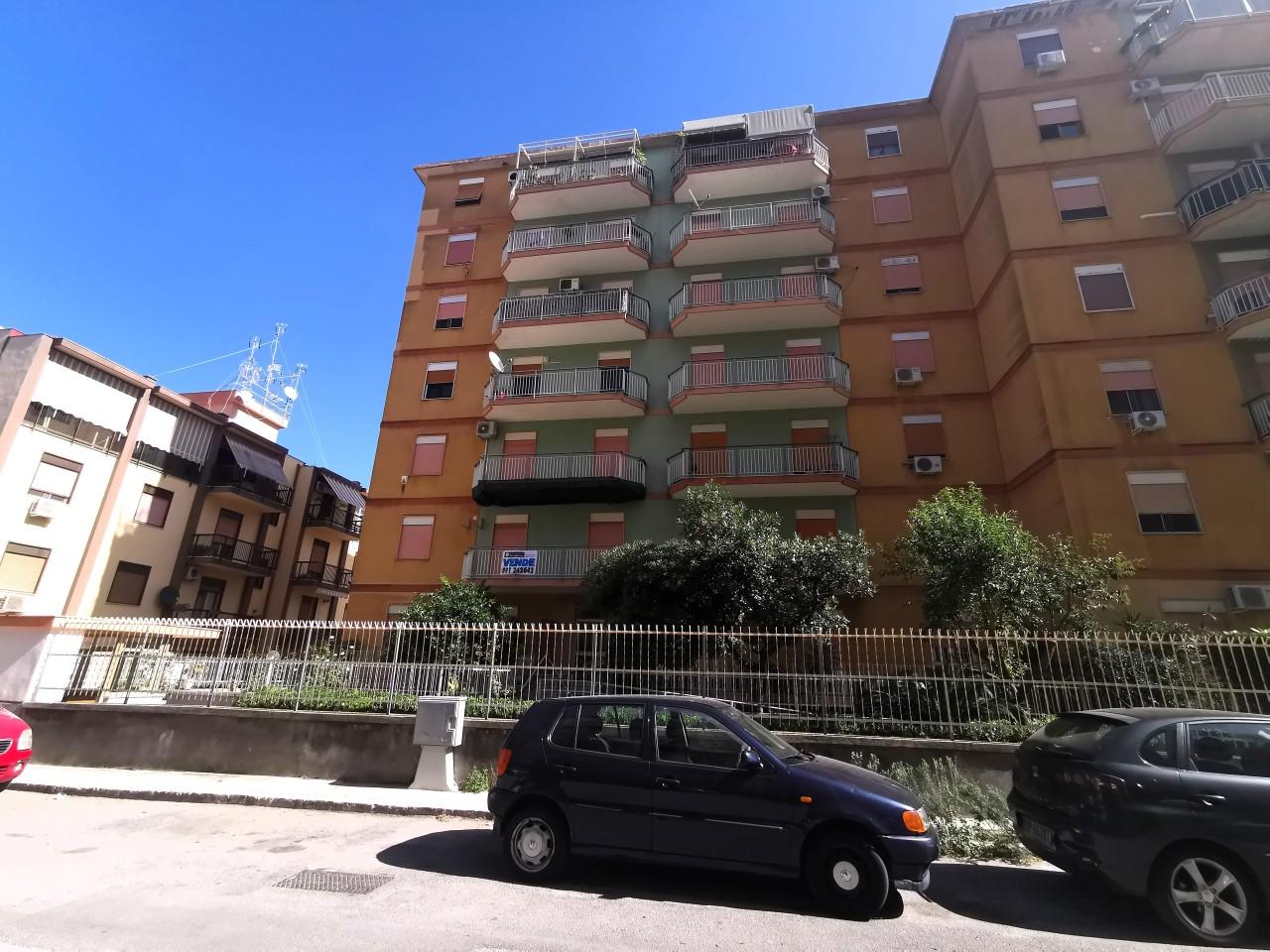 Venta Cuatro habitaciones, Palermo foto
