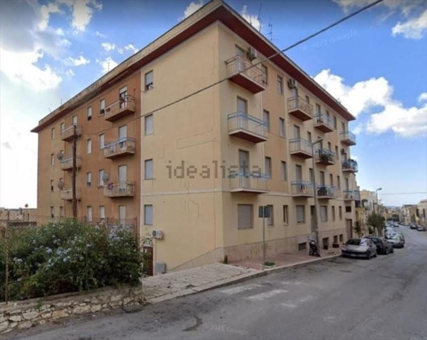 Appartamento Via Santa Bernardetta Casa Santa 5 vani 140mq