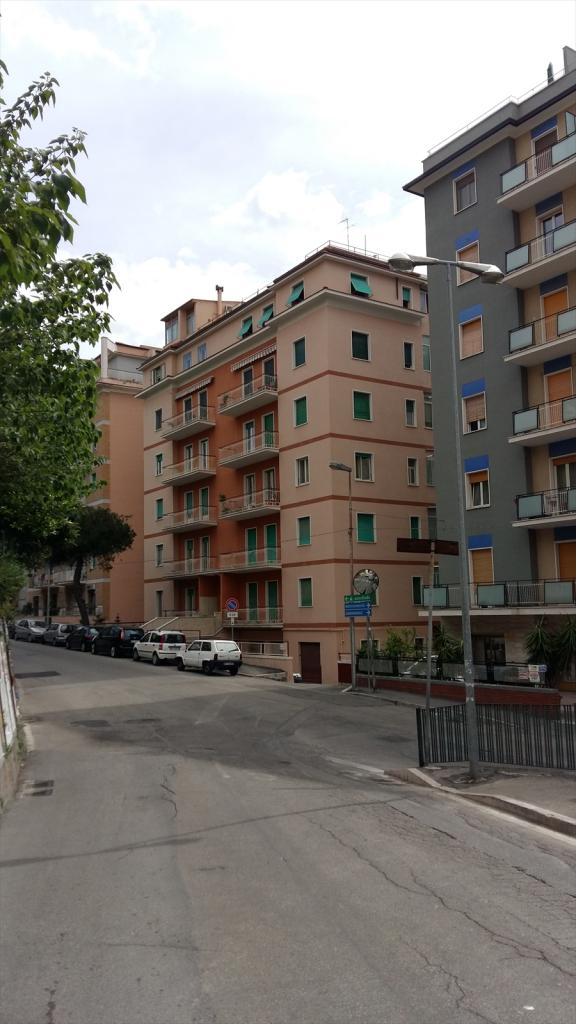 Appartamento Via Papa Giovanni XXIII, 65 Centro storico quadrilocale 163mq