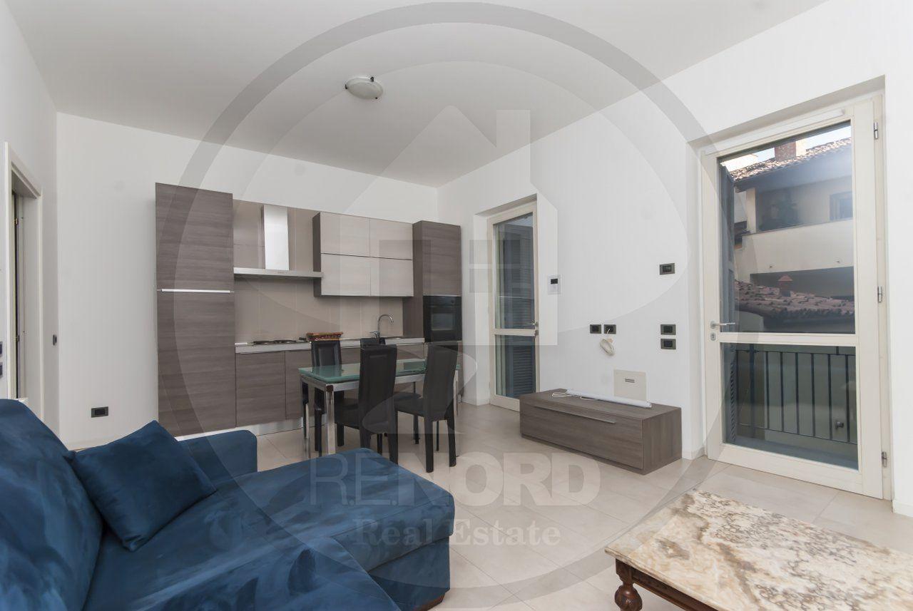 Sale Two rooms, Pavia foto