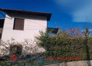 Loyer Casa indipendente, Castellamonte