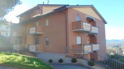 Sale Four rooms, Magione