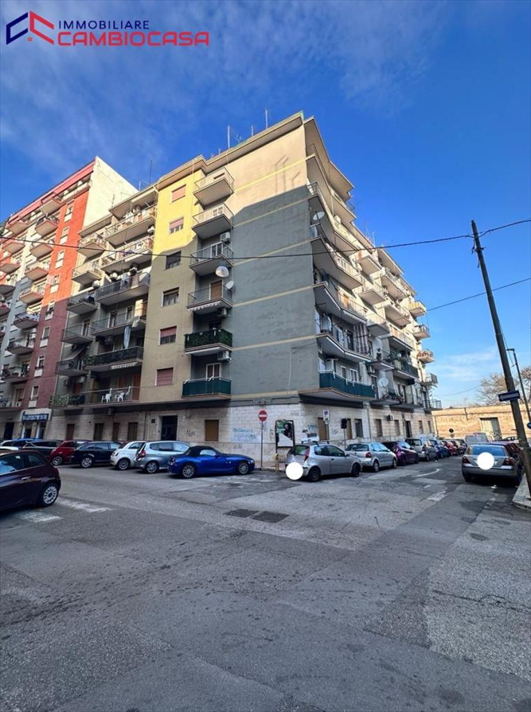 Sale Appartamento, Taranto foto