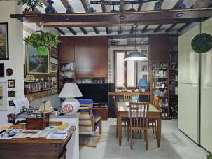 Sale Four rooms, Firenze