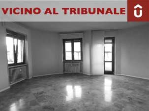 Aluguel Quatro quartos, Brescia