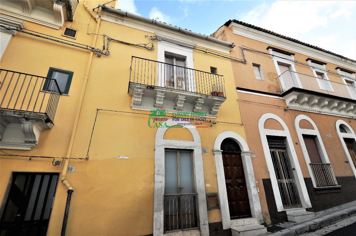 Sale Casa Indipendente, Ragusa foto