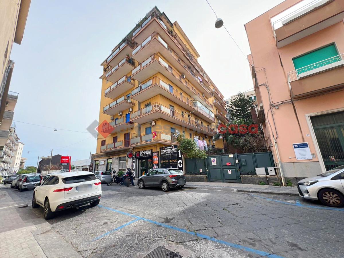 Verkauf Appartamento, Catania foto