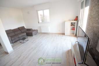 Sale Two rooms, Cambiago