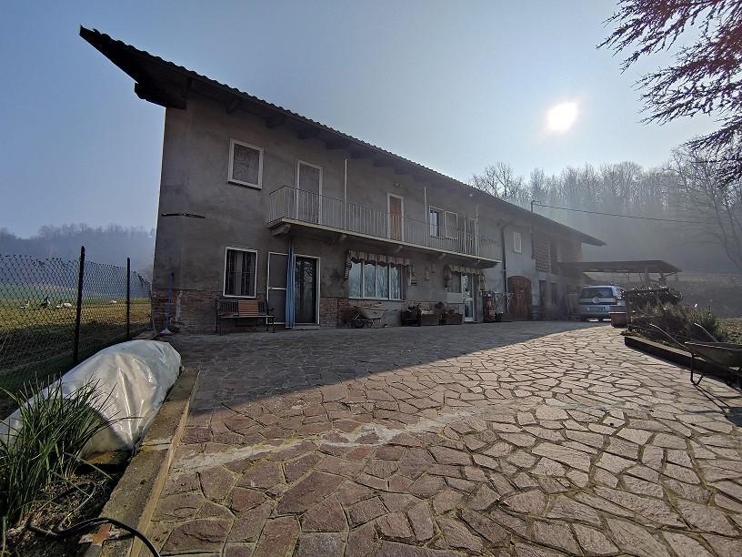 Vendita Casa Indipendente, Chiusano d'Asti foto