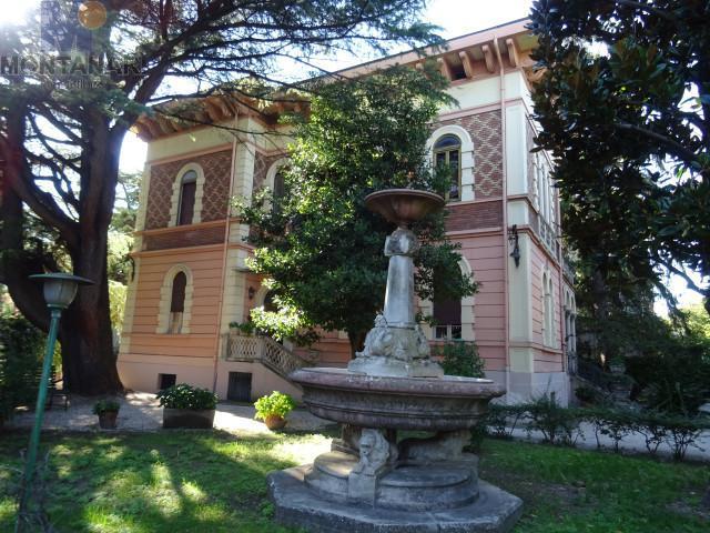 Vendita Villa bifamiliare, Foligno foto