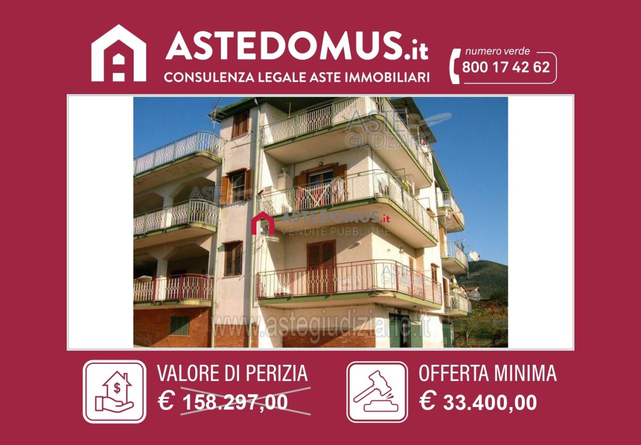 appartamento in vendita a Giffoni Sei Casali in zona Capitignano