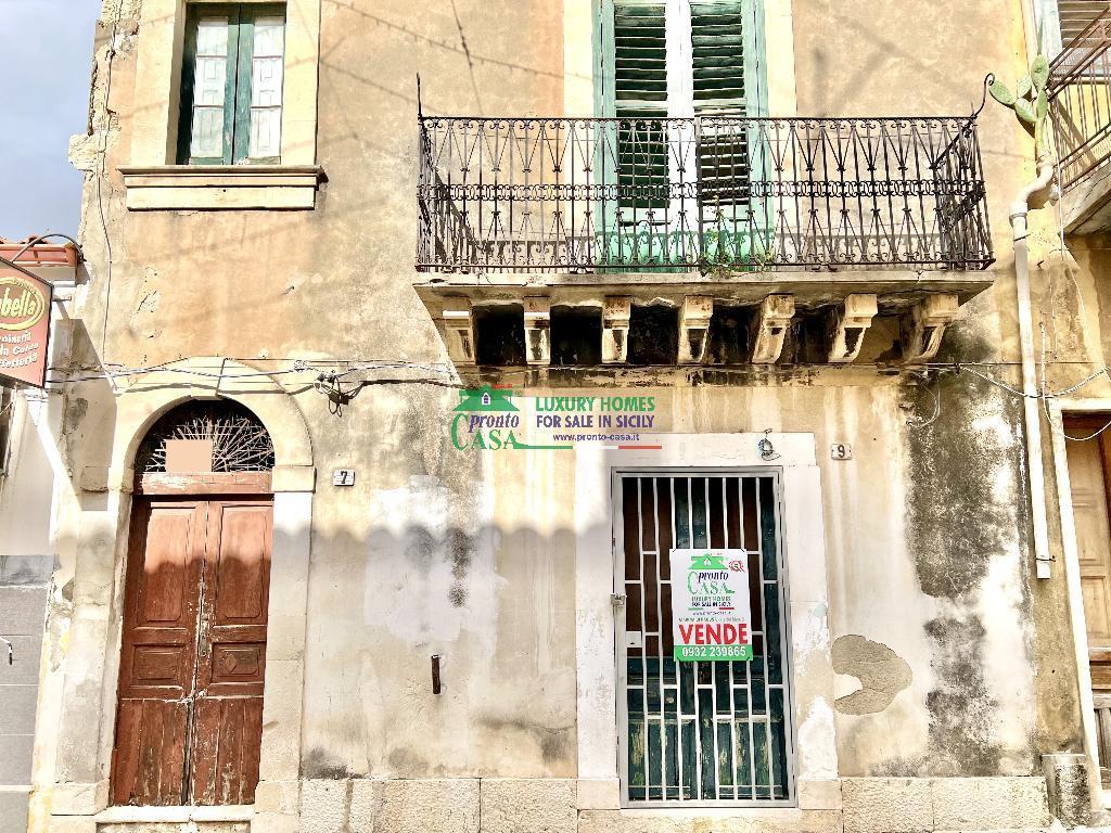 Sale Casa Indipendente, Santa Croce Camerina foto