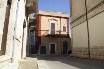 Sale Esavani, Bari