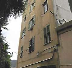 Vendita Esavani, Genova
