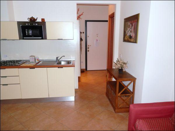 Rent Two rooms, Sanremo foto