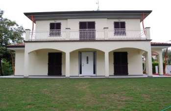 Aluguel Villa, Montignoso
