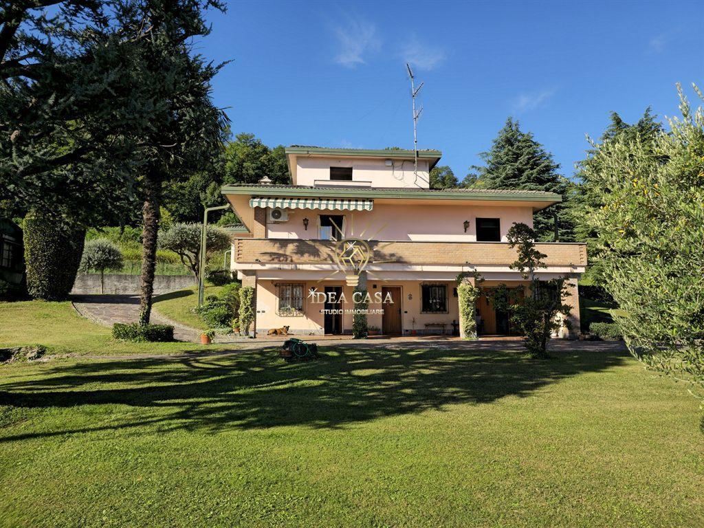 Sale Villa, Monguzzo foto