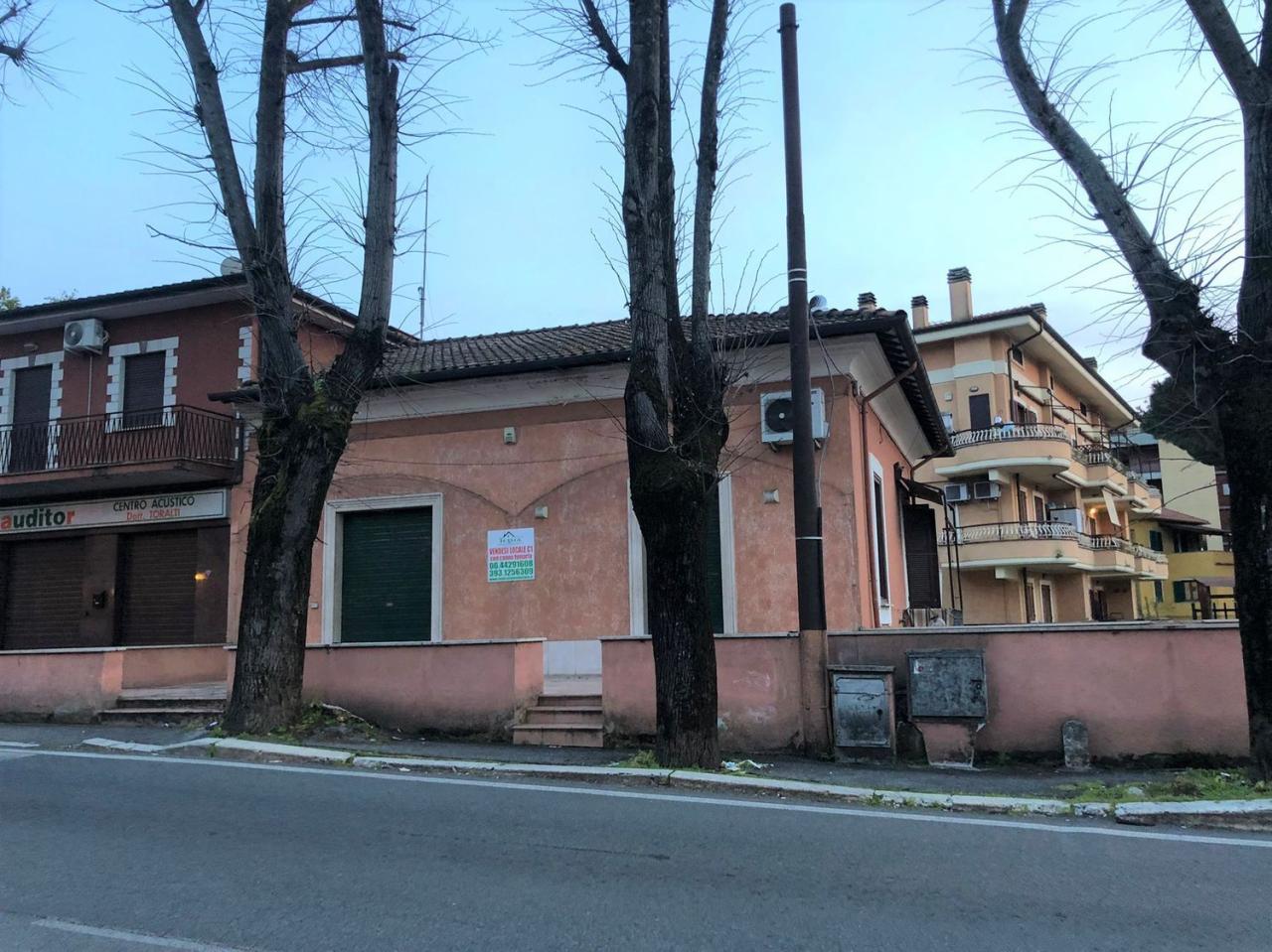 Viale Vittorio Veneto Squarciarelli - Casalaccio - Pratone 120mq