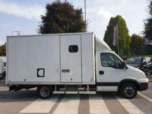 IVECO Daily Diesel 2011 usata