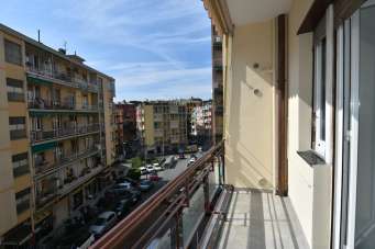 Affitto Quadrivani, Genova