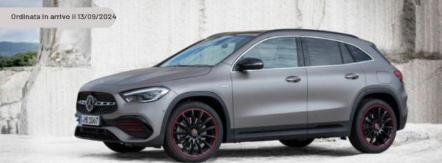 MERCEDES-BENZ GLA 180 d Automatic Business Extra Diesel