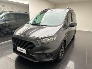 FORD Tourneo Courier Diesel 2021 usata, Cuneo