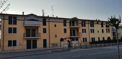 Vente Pentavani, Verona