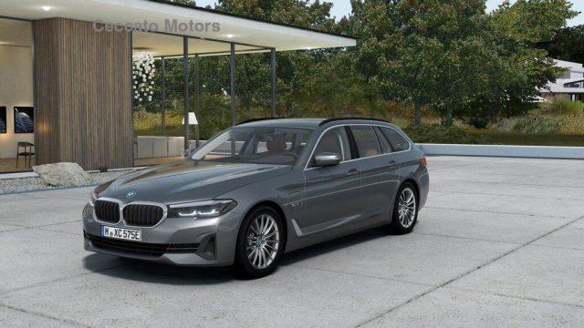 BMW 530 e Touring xdrive Luxury auto Elettrica/Benzina