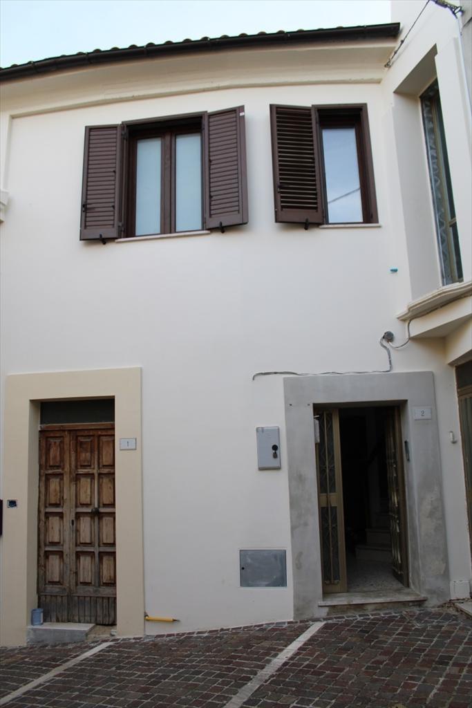 Casa indipendente Largo Guglielmo Marconi 2 Centro storico trilocale 100mq