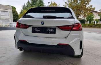 BMW 118 Benzina 2021 usata