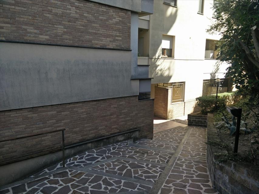 Appartamento Via Silvino Olivieri Porta Pescara trilocale 60mq