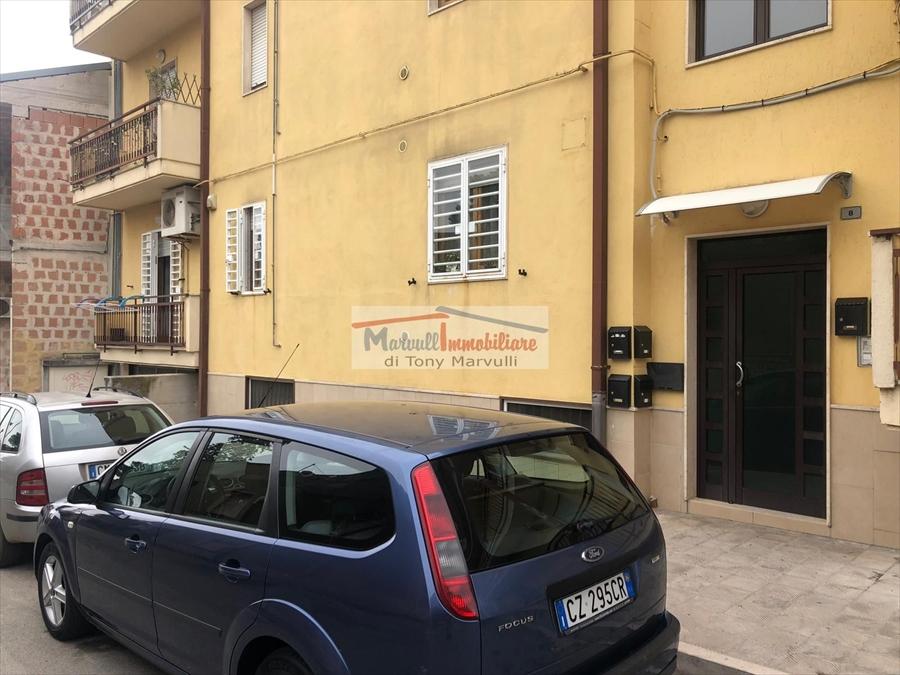 Appartamento Via San Domenico Semicentro 5 vani 115mq