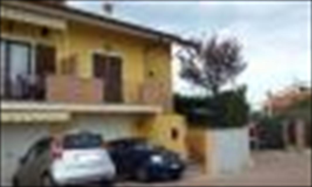 Villa a schiera Via Iconicella Periferia 8 vani 204mq