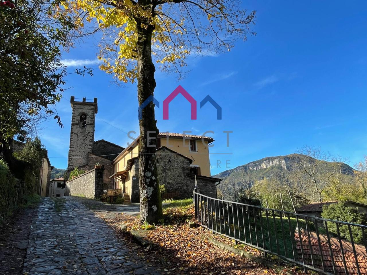Vendita Casa indipendente, Borgo a Mozzano foto