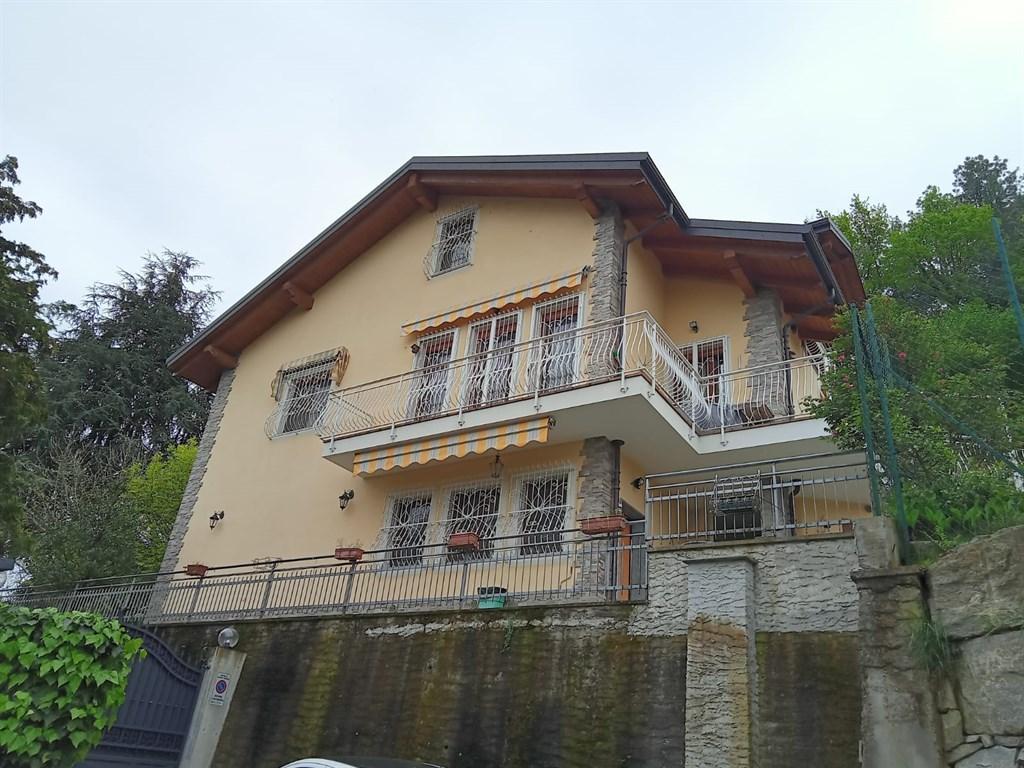 Sale Villa, Gassino Torinese foto