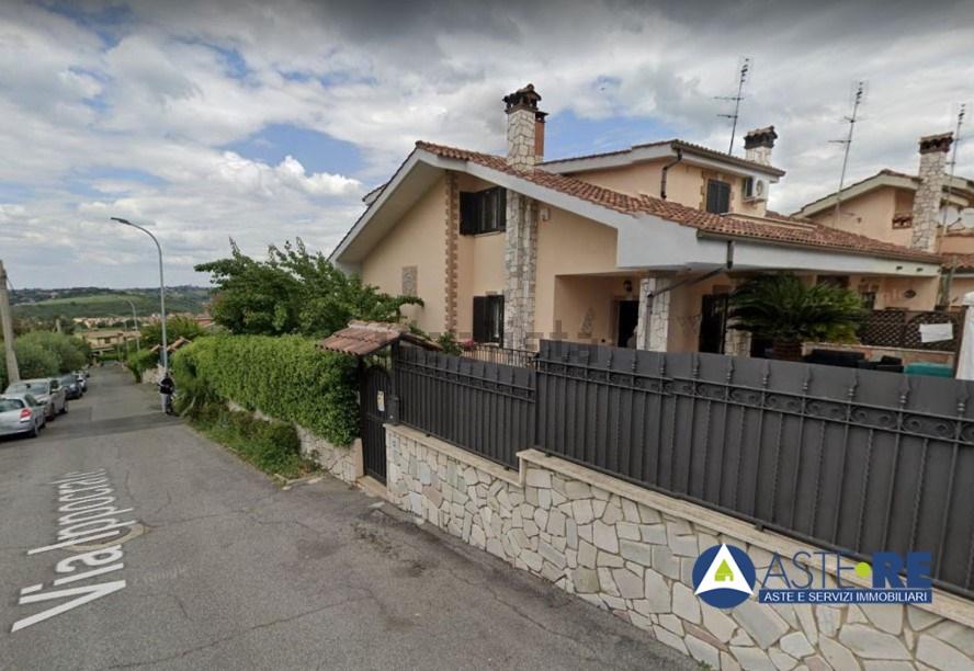 casa indipendente in vendita a Guidonia Montecelio